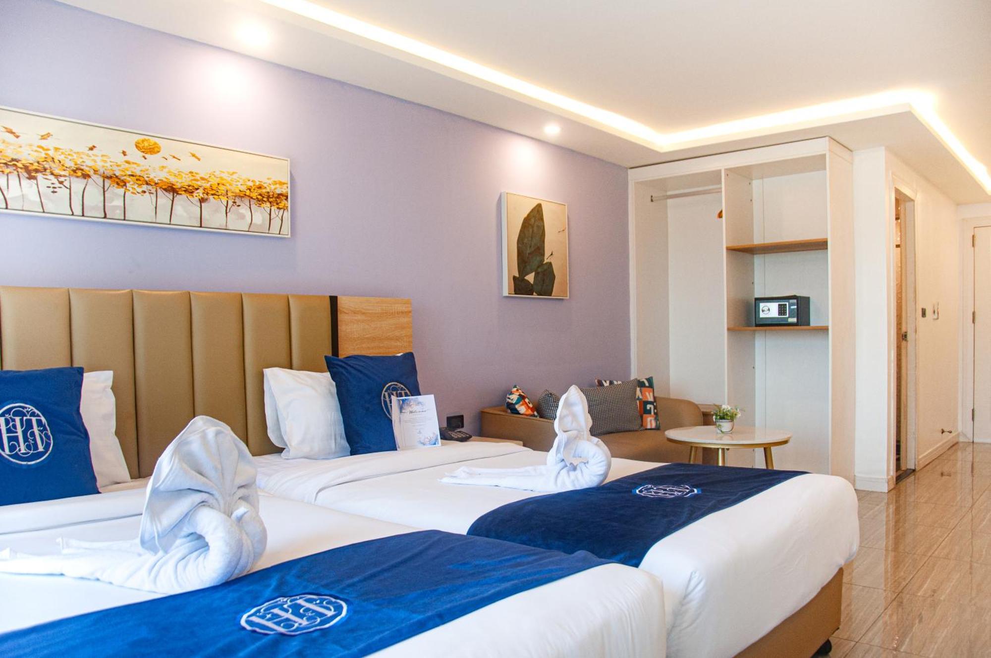 Ht9 Hotel Csomtien-part Kültér fotó